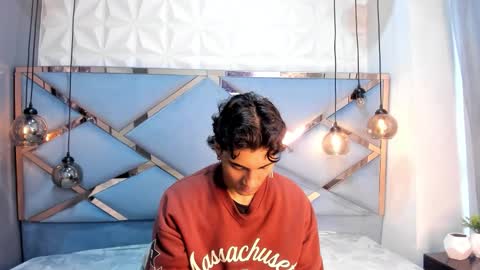 Snapshot of mattfiore chatting on 11.30.25 mattfiore online show from 11.30.25