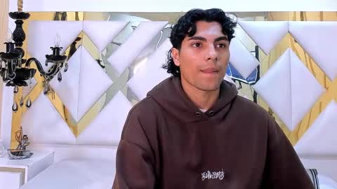 Snapshot of mattfiore chatting on 12.16.25 mattfiore online show from 12.16.25