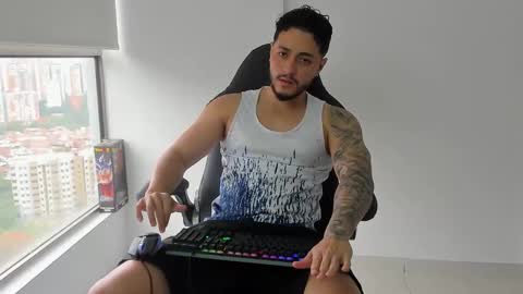 Snapshot of mattia_dupont chatting on 02.10.26 Mattias online show from 02.10.26