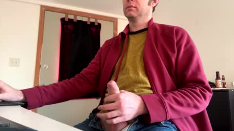 Snapshot of mattiufr chatting on 12.11.24 Matt online show from 12.11.24