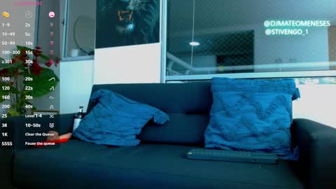 Snapshot of mattmeness chatting on 10.22.25 MattMeness online show from 10.22.25