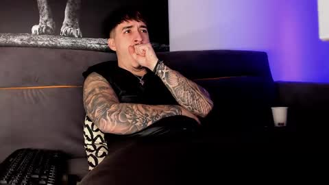 Snapshot of mattytwink69 chatting on 02.27.25 Matt online show from 02.27.25