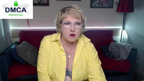 Snapshot of mature_blonde7 chatting on 02.18.26 Lana online show from 02.18.26