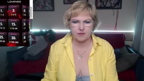 Snapshot of mature_blonde7 chatting on 02.19.26 Lana online show from 02.19.26