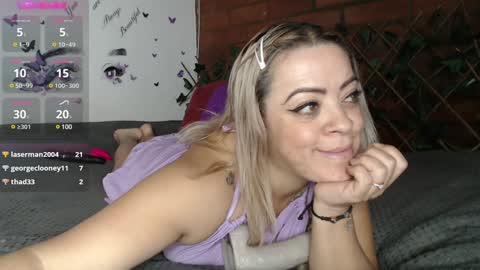 Mature liaa online show from 01.22.25