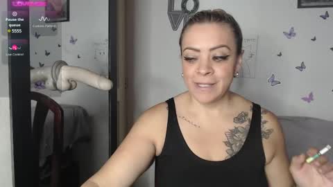 Mature liaa online show from 02.14.25