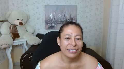 Snapshot of mature_martina_ chatting on 04.18.26 Martina online show from 04.18.26