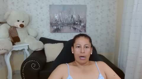 Snapshot of mature_martina_ chatting on 04.19.26 Martina online show from 04.19.26