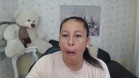 Snapshot of mature_martina_ chatting on 04.28.26 Martina online show from 04.28.26