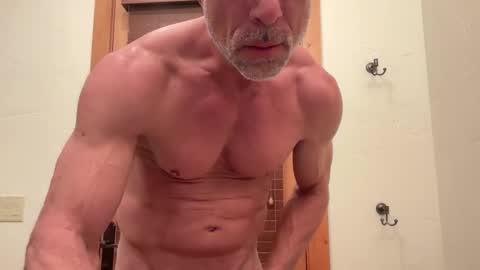 Snapshot of maturefit1 chatting on 02.27.26 maturefit1 online show from 02.27.26