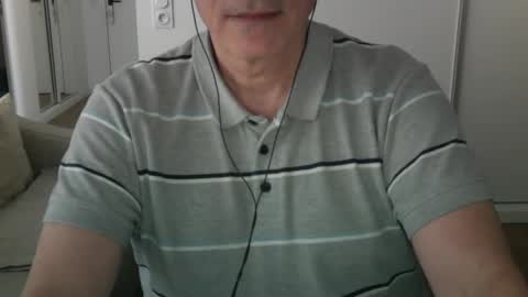 Snapshot of maturehotman chatting on 03.08.25 maturehotman online show from 03.08.25