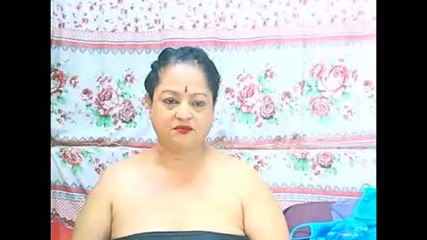 Snapshot of matureindian654u chatting on 04.13.26 matureindian654u online show from 04.13.26