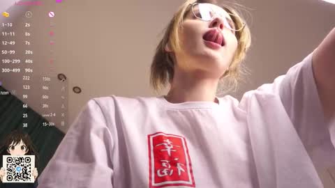 Lily online show from 12.15.25