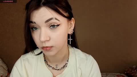 Mia online show from 02.11.26