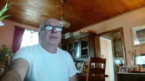 Maurice online show from 02.12.25