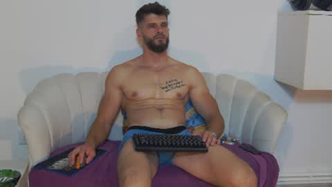 Snapshot of mauro_real_man chatting on 07.03.26 mauro_real_man online show from 07.03.26