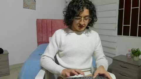 Snapshot of maverick_angel chatting on 04.13.26 Maverick online show from 04.13.26