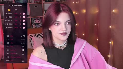 Snapshot of mavis_crystal chatting on 12.13.24 Mavis online show from 12.13.24