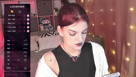 Snapshot of mavis_crystal chatting on 12.14.24 Mavis online show from 12.14.24