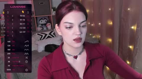Snapshot of mavis_crystal chatting on 12.20.24 Mavis online show from 12.20.24