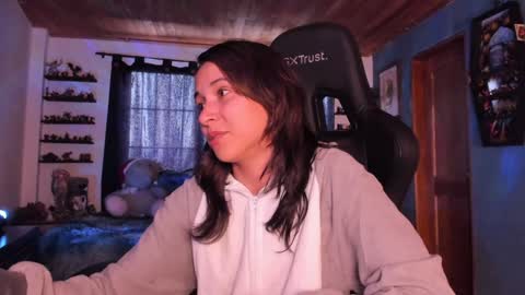 Hilary online show from 12.14.24