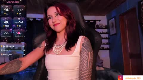 Hilary online show from 01.03.25