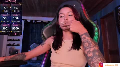 Hilary online show from 01.08.25