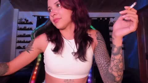 Hilary online show from 01.16.25