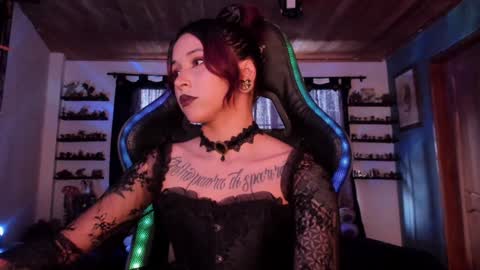 Hilary online show from 01.31.25