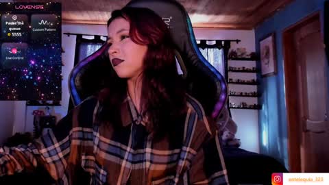 Hilary online show from 02.03.25