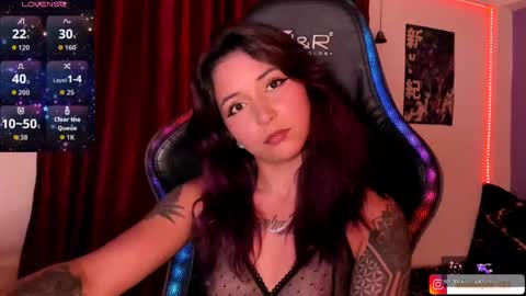 Hilary online show from 09.08.25