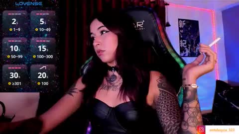 Hilary online show from 09.17.25