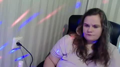 Snapshot of mavka2025 chatting on 10.20.25 Mavka2025 online show from 10.20.25