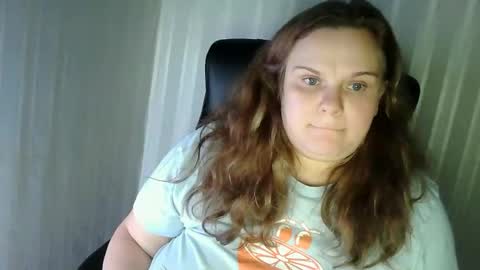 Snapshot of mavka2025 chatting on 11.14.25 Mavka2025 online show from 11.14.25