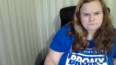 Snapshot of mavka2025 chatting on 12.16.25 Mavka2025 online show from 12.16.25