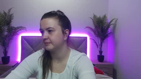 Snapshot of mavkacute chatting on 11.09.25 MavkaCute online show from 11.09.25