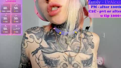 Snapshot of max69alexa chatting on 09.20.25 Ur sweet heart online show from 09.20.25