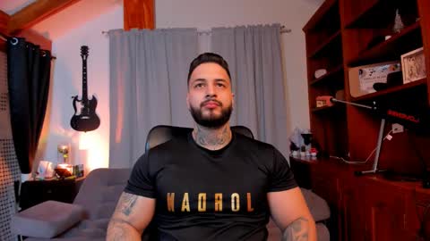 max D. online show from 01.18.25