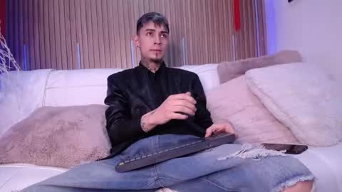 Max online show from 02.17.26