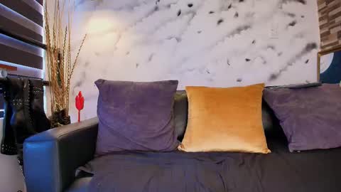 Snapshot of max_hornye chatting on 02.18.26 Max Hornye online show from 02.18.26