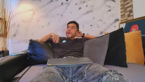 Max Hornye online show from 03.27.26