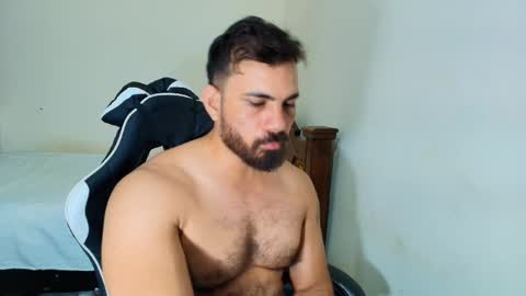 max_love25 online show from 11.08.25