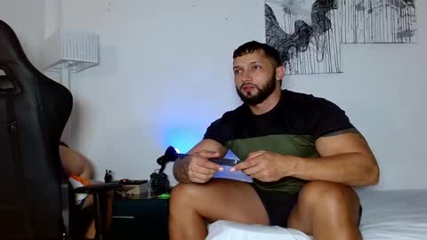 Snapshot of max_mayer chatting on 01.19.25 Maximo Mayer online show from 01.19.25