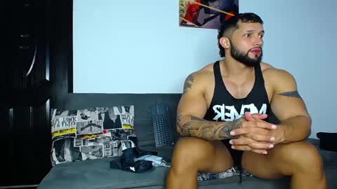 Snapshot of max_mayer chatting on 02.18.25 Maximo Mayer online show from 02.18.25