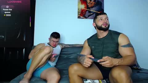 Snapshot of max_mayer chatting on 02.21.25 Maximo Mayer online show from 02.21.25