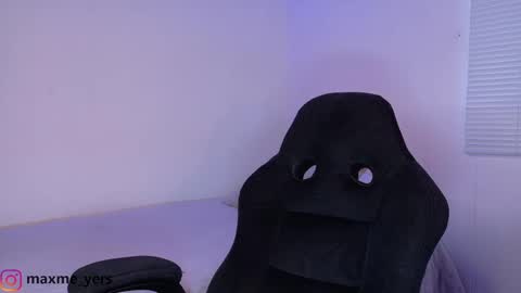 max_meyer online show from 10.21.25