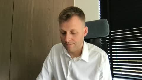 Max take off clothes online show from 03.12.26