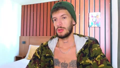 Max Taylor online show from 02.05.26