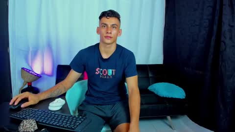 MAX     online show from 03.01.25