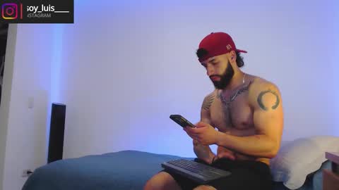 Snapshot of max_xl_ chatting on 12.16.25 max_xl_ online show from 12.16.25